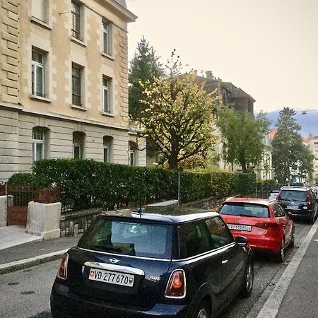 Charming, Between Train Station And Lake! Lausanne Bagian luar foto